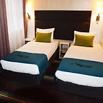 入住酒店 3*